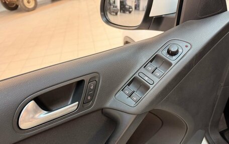 Volkswagen Tiguan I, 2015 год, 1 446 000 рублей, 7 фотография