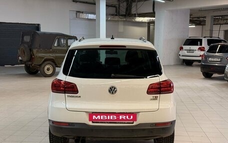 Volkswagen Tiguan I, 2015 год, 1 446 000 рублей, 5 фотография