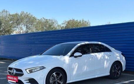 Mercedes-Benz A-Класс, 2023 год, 1 760 034 рублей, 3 фотография