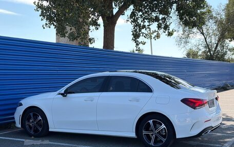 Mercedes-Benz A-Класс, 2023 год, 1 760 034 рублей, 4 фотография