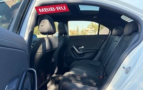 Mercedes-Benz A-Класс, 2023 год, 1 760 034 рублей, 19 фотография