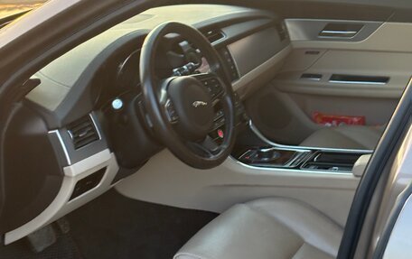Jaguar XF II, 2016 год, 2 000 000 рублей, 7 фотография