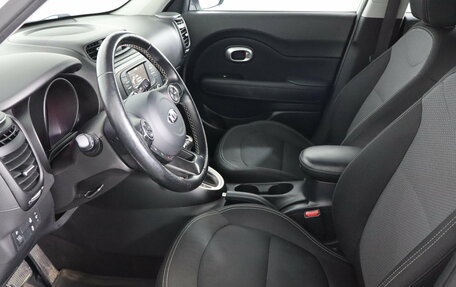 KIA Soul II рестайлинг, 2018 год, 1 299 000 рублей, 8 фотография