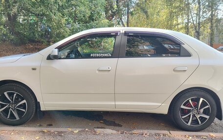 Chevrolet Cobalt II, 2013 год, 650 000 рублей, 2 фотография