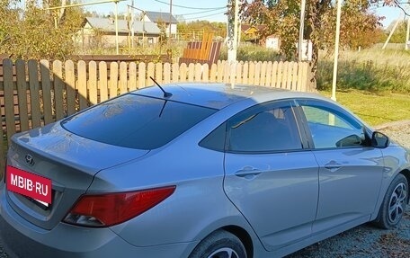 Hyundai Solaris II рестайлинг, 2016 год, 800 000 рублей, 4 фотография