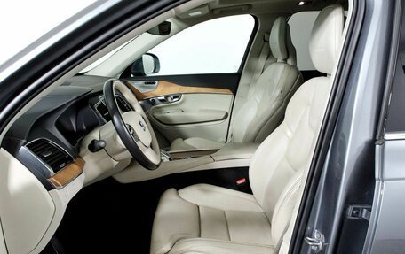 Volvo XC90 II рестайлинг, 2019 год, 4 598 000 рублей, 18 фотография
