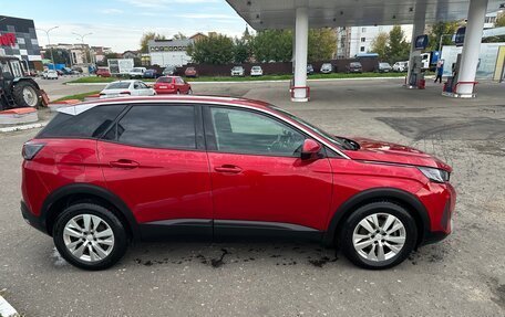 Peugeot 3008 II, 2021 год, 1 930 000 рублей, 4 фотография