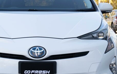Toyota Prius IV XW50, 2018 год, 1 751 000 рублей, 6 фотография