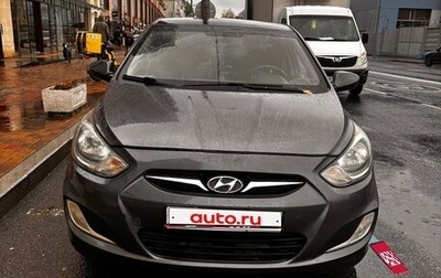 Hyundai Solaris II рестайлинг, 2011 год, 650 000 рублей, 1 фотография