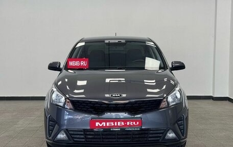 KIA Rio IV, 2021 год, 1 750 000 рублей, 3 фотография