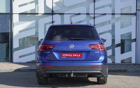 Volkswagen Tiguan II, 2020 год, 2 545 000 рублей, 4 фотография
