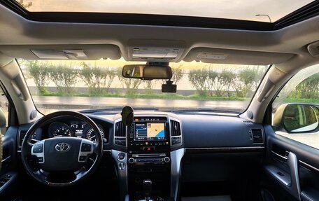 Toyota Land Cruiser 200, 2013 год, 3 380 000 рублей, 7 фотография