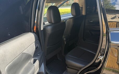 Mitsubishi Outlander III рестайлинг 3, 2013 год, 1 200 000 рублей, 9 фотография