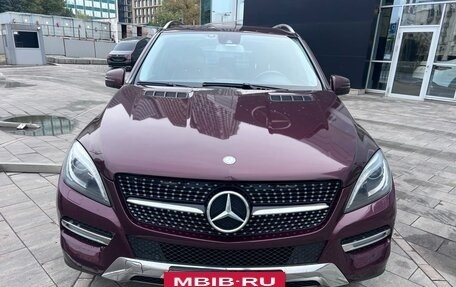 Mercedes-Benz M-Класс, 2013 год, 2 400 000 рублей, 2 фотография