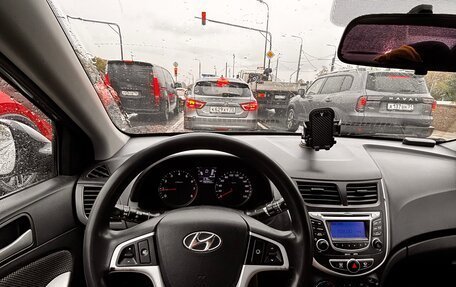 Hyundai Solaris II рестайлинг, 2011 год, 650 000 рублей, 8 фотография