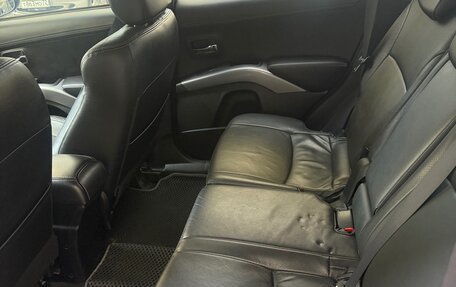 Mitsubishi Outlander III рестайлинг 3, 2011 год, 1 093 000 рублей, 8 фотография