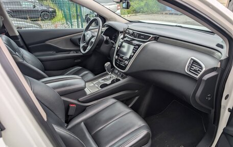 Nissan Murano, 2018 год, 2 500 000 рублей, 10 фотография