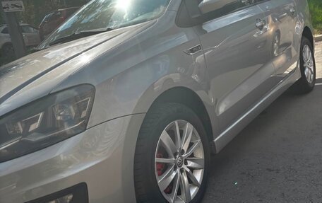 Volkswagen Polo VI (EU Market), 2018 год, 950 000 рублей, 9 фотография