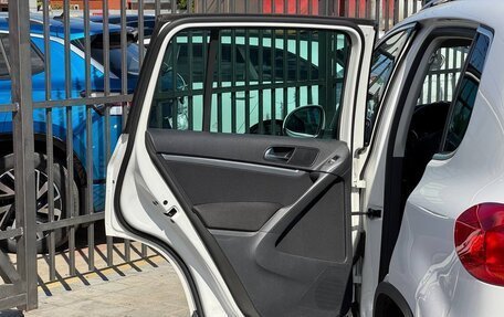 Volkswagen Tiguan I, 2011 год, 1 349 000 рублей, 16 фотография