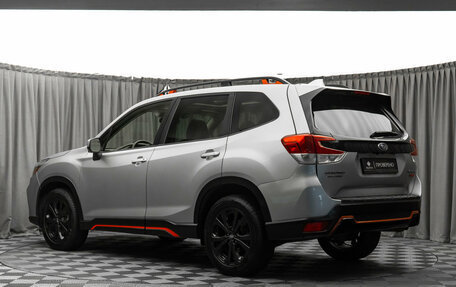 Subaru Forester, 2020 год, 2 950 000 рублей, 4 фотография