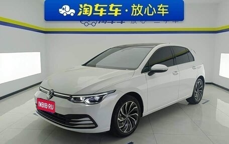 Volkswagen Golf VIII, 2024 год, 1 890 000 рублей, 1 фотография
