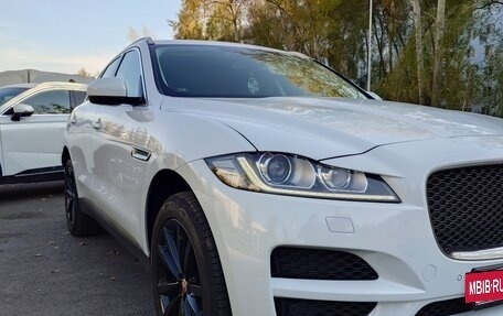Jaguar F-Pace, 2017 год, 2 370 000 рублей, 7 фотография