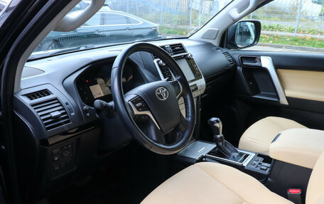 Toyota Land Cruiser Prado 150 рестайлинг 2, 2018 год, 4 777 000 рублей, 7 фотография