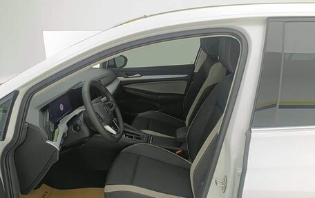 Volkswagen Golf VIII, 2024 год, 1 890 000 рублей, 9 фотография