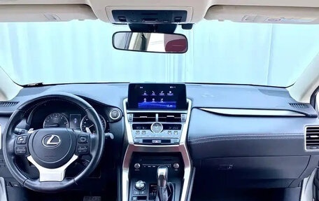 Lexus NX I, 2020 год, 2 555 000 рублей, 19 фотография