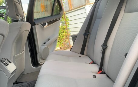 Mercedes-Benz C-Класс, 2008 год, 1 170 000 рублей, 14 фотография