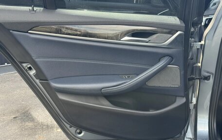 BMW 5 серия, 2018 год, 3 287 000 рублей, 25 фотография