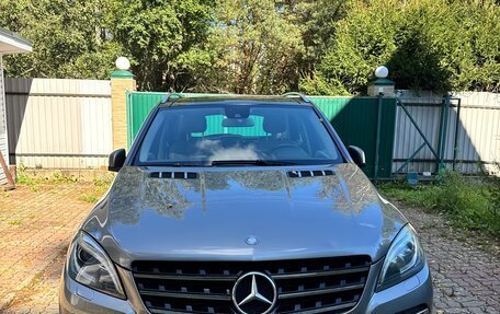 Mercedes-Benz M-Класс, 2014 год, 2 300 000 рублей, 2 фотография