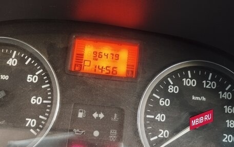 Renault Sandero I, 2013 год, 900 000 рублей, 9 фотография