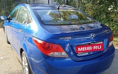 Hyundai Solaris II рестайлинг, 2013 год, 750 000 рублей, 5 фотография