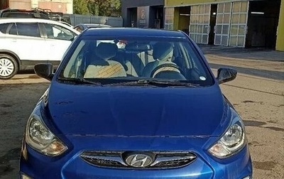 Hyundai Solaris II рестайлинг, 2013 год, 750 000 рублей, 1 фотография