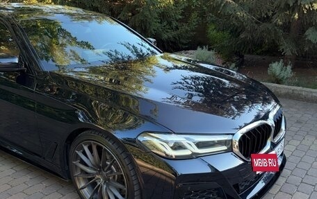 BMW 5 серия, 2021 год, 4 800 000 рублей, 6 фотография