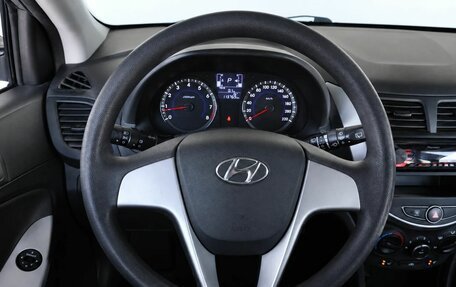 Hyundai Solaris II рестайлинг, 2016 год, 1 090 000 рублей, 10 фотография