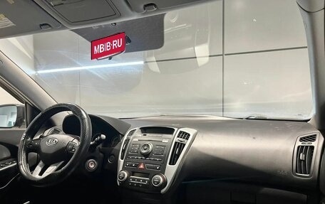 KIA cee'd I рестайлинг, 2010 год, 599 000 рублей, 12 фотография