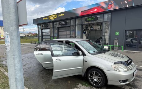 Toyota Corolla, 2004 год, 450 000 рублей, 2 фотография