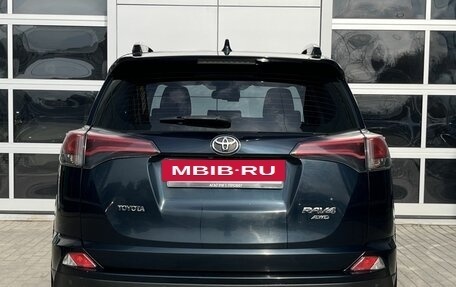 Toyota RAV4, 2018 год, 2 730 000 рублей, 6 фотография