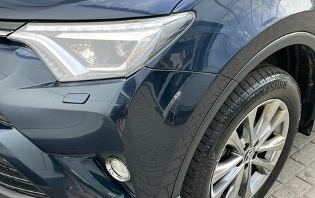 Toyota RAV4, 2018 год, 2 730 000 рублей, 21 фотография