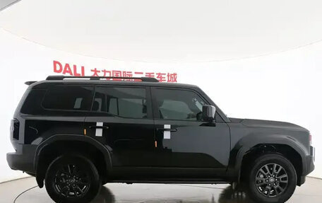 Toyota Land Cruiser Prado, 2025 год, 7 030 000 рублей, 6 фотография