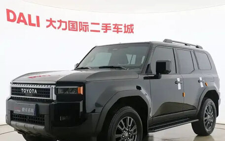 Toyota Land Cruiser Prado, 2025 год, 7 030 000 рублей, 17 фотография