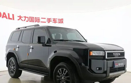 Toyota Land Cruiser Prado, 2025 год, 7 030 000 рублей, 15 фотография