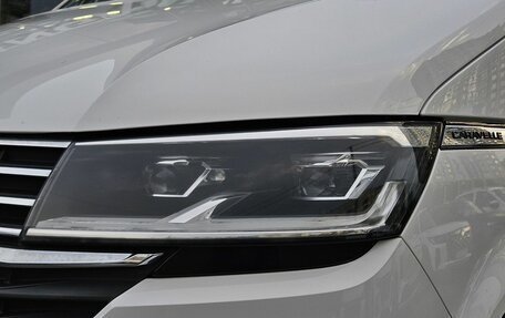 Volkswagen Caravelle T6 рестайлинг, 2021 год, 4 450 000 рублей, 9 фотография