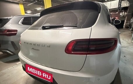 Porsche Macan I рестайлинг, 2017 год, 3 600 000 рублей, 3 фотография