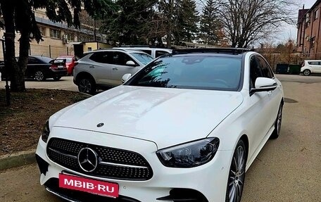 Mercedes-Benz E-Класс, 2021 год, 5 700 000 рублей, 10 фотография