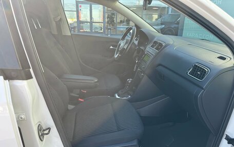 Volkswagen Polo VI (EU Market), 2013 год, 860 000 рублей, 7 фотография