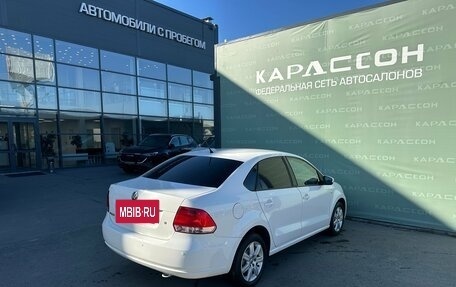 Volkswagen Polo VI (EU Market), 2013 год, 860 000 рублей, 2 фотография