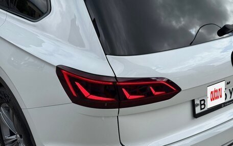 Volkswagen Touareg III, 2019 год, 5 400 000 рублей, 6 фотография
